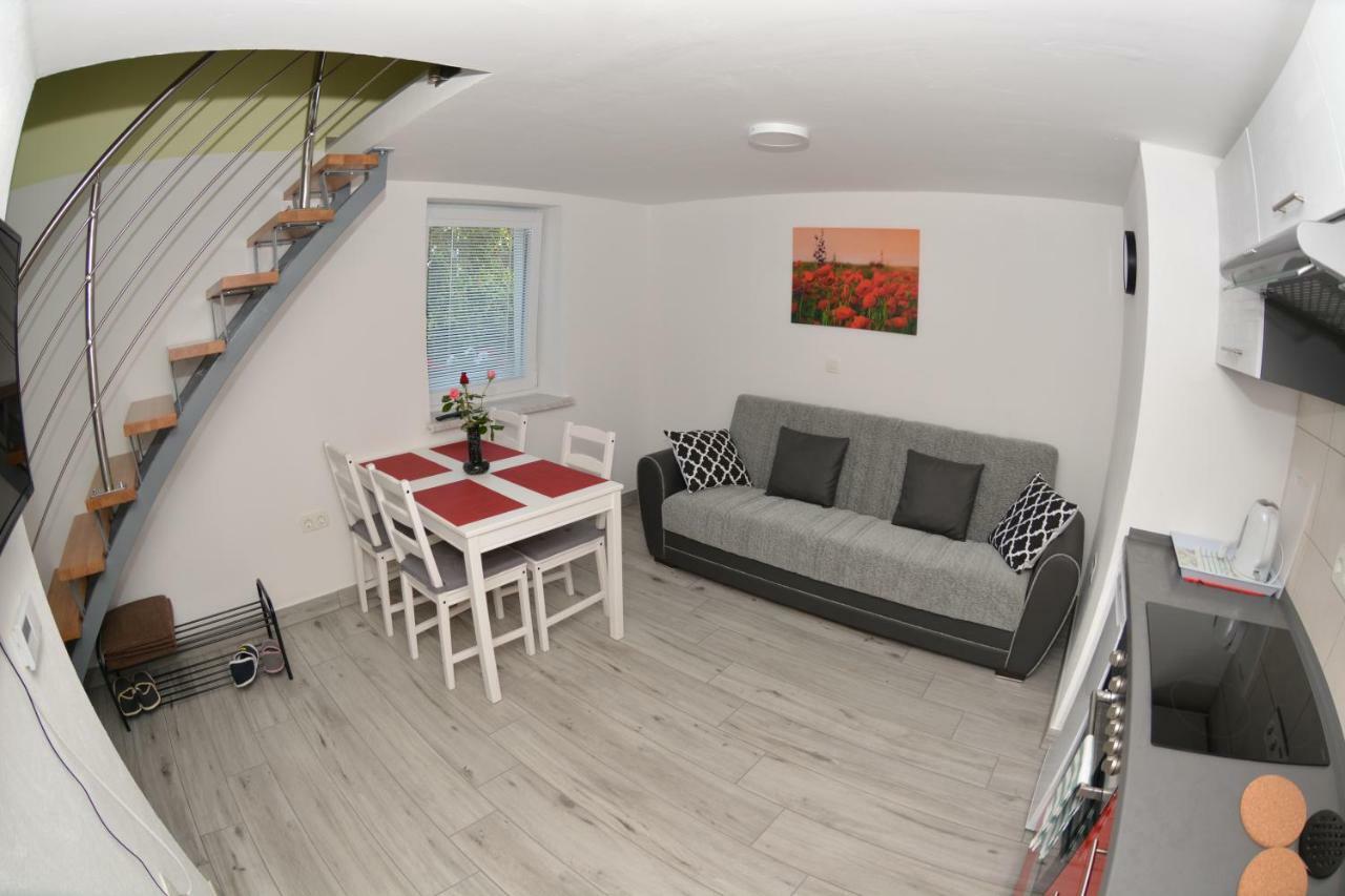Apartment April Bled Exteriör bild